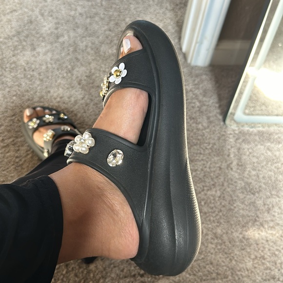 Crocs - Picture 5 of 5